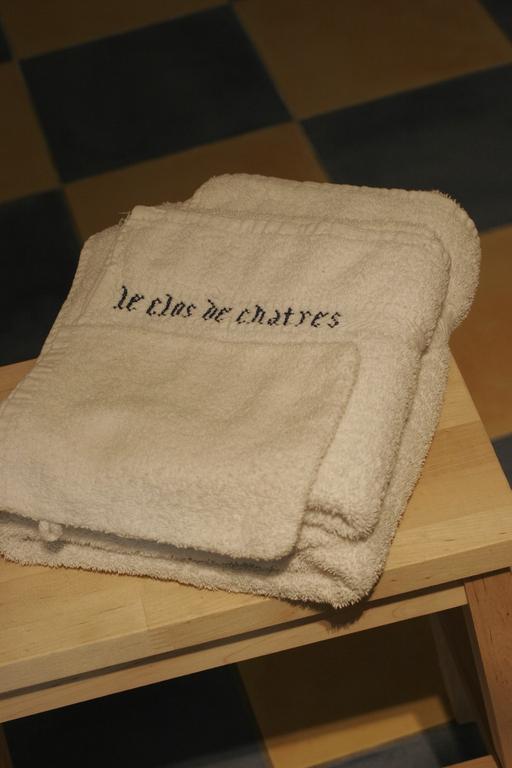 Le Clos De Chatres Oisly Exterior photo