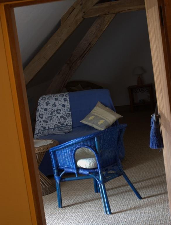 Le Clos De Chatres Oisly Room photo